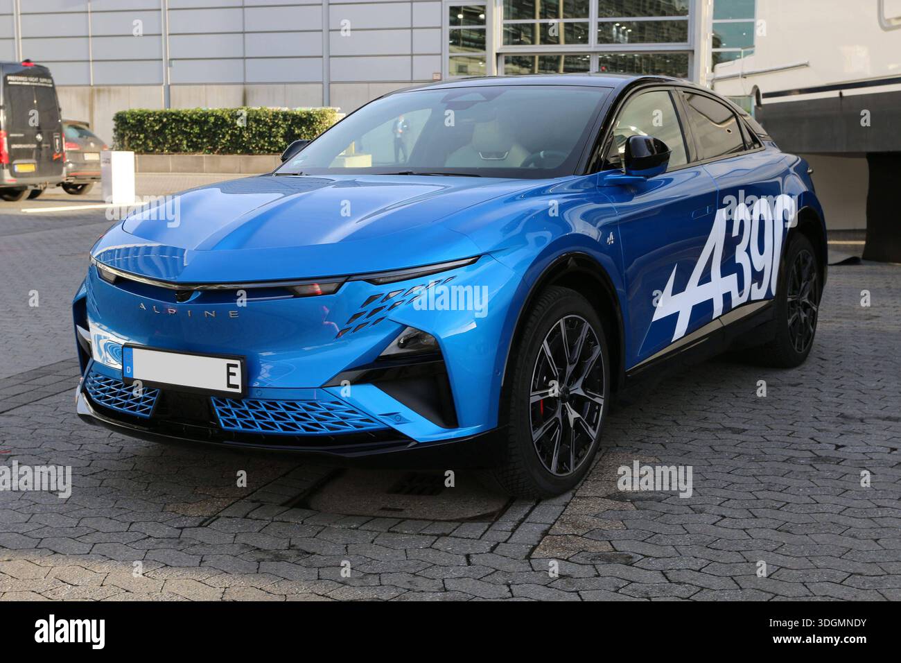 Alpine Bleu Racing Alpine A390 GT Farbe: Bleu Alpine Vision / Blau, sportliches ...