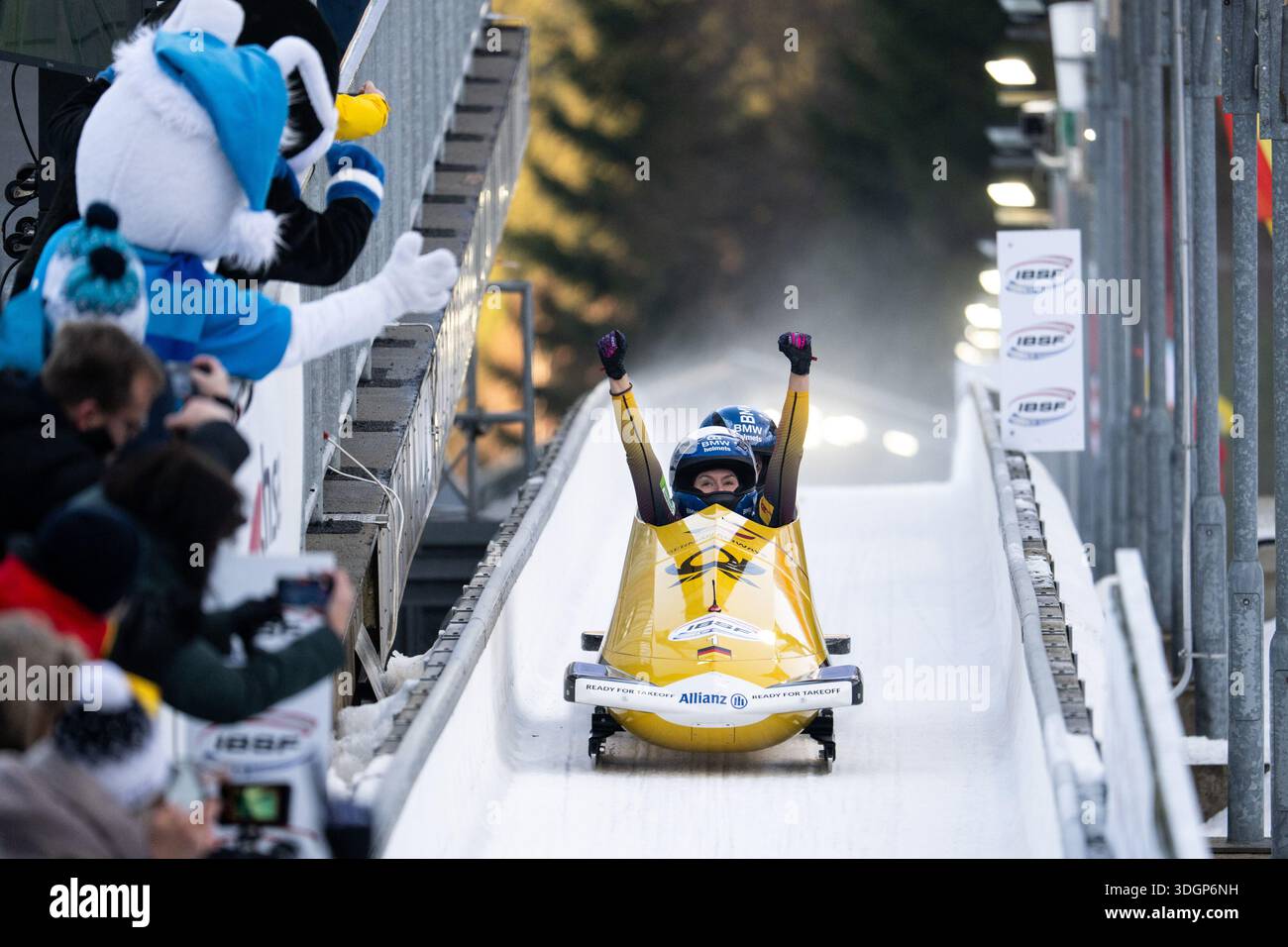NOLTE Laura, LEVI Deborah (Germany) celebrate at the finish line after ...