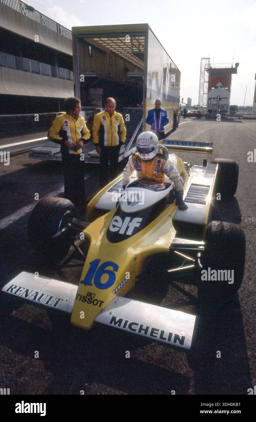 Renault F1 team testing at Paul Richard curcuit France in 1980