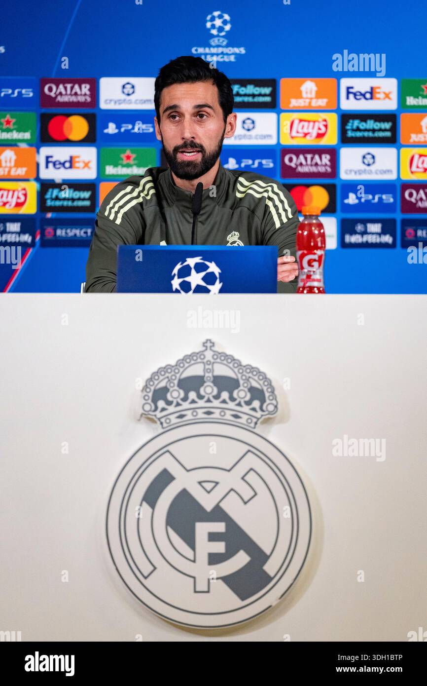 Valdebebas, Madrid, Spain. 19th Jan, 2026. Alvaro Arbeloa, head coach of  Real Madrid, is seen speaking at the Press Conference ahead of the UEFA  Champions League 2024/25 match against AS Monaco at