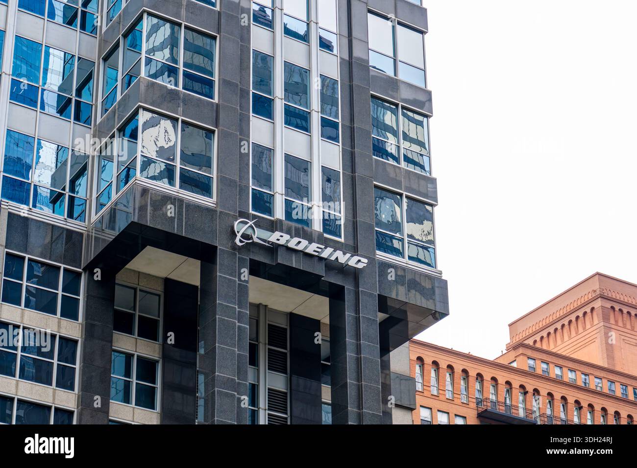 Chicago, IL - Sept. 20, 2025: The Boeing Building is a 36-floor ...