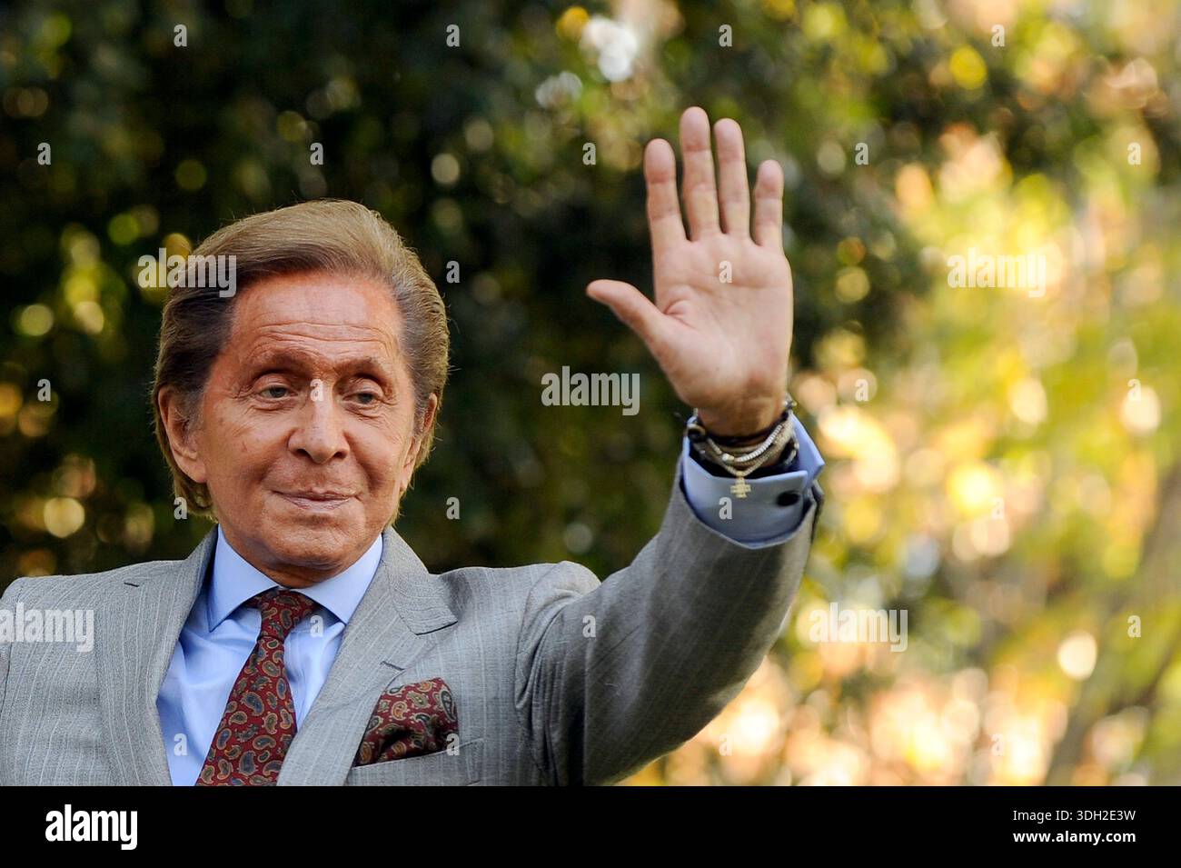 valentino the last emperor documentary