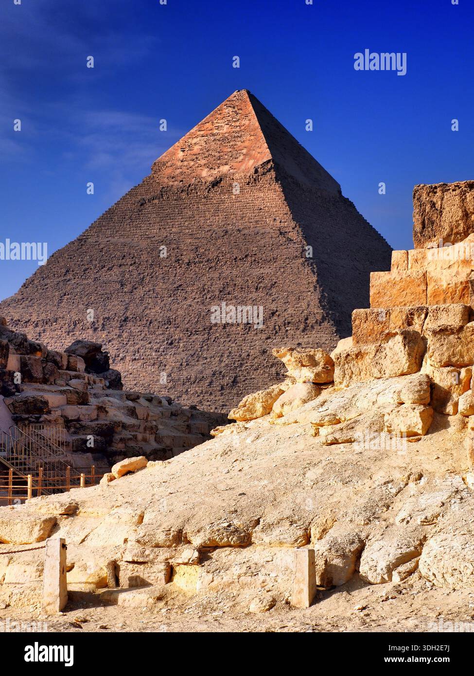 Kheops Pyramids Die Pyramiden von Gizeh - Cheops-Pyramide, The Pyramids of Giza ...