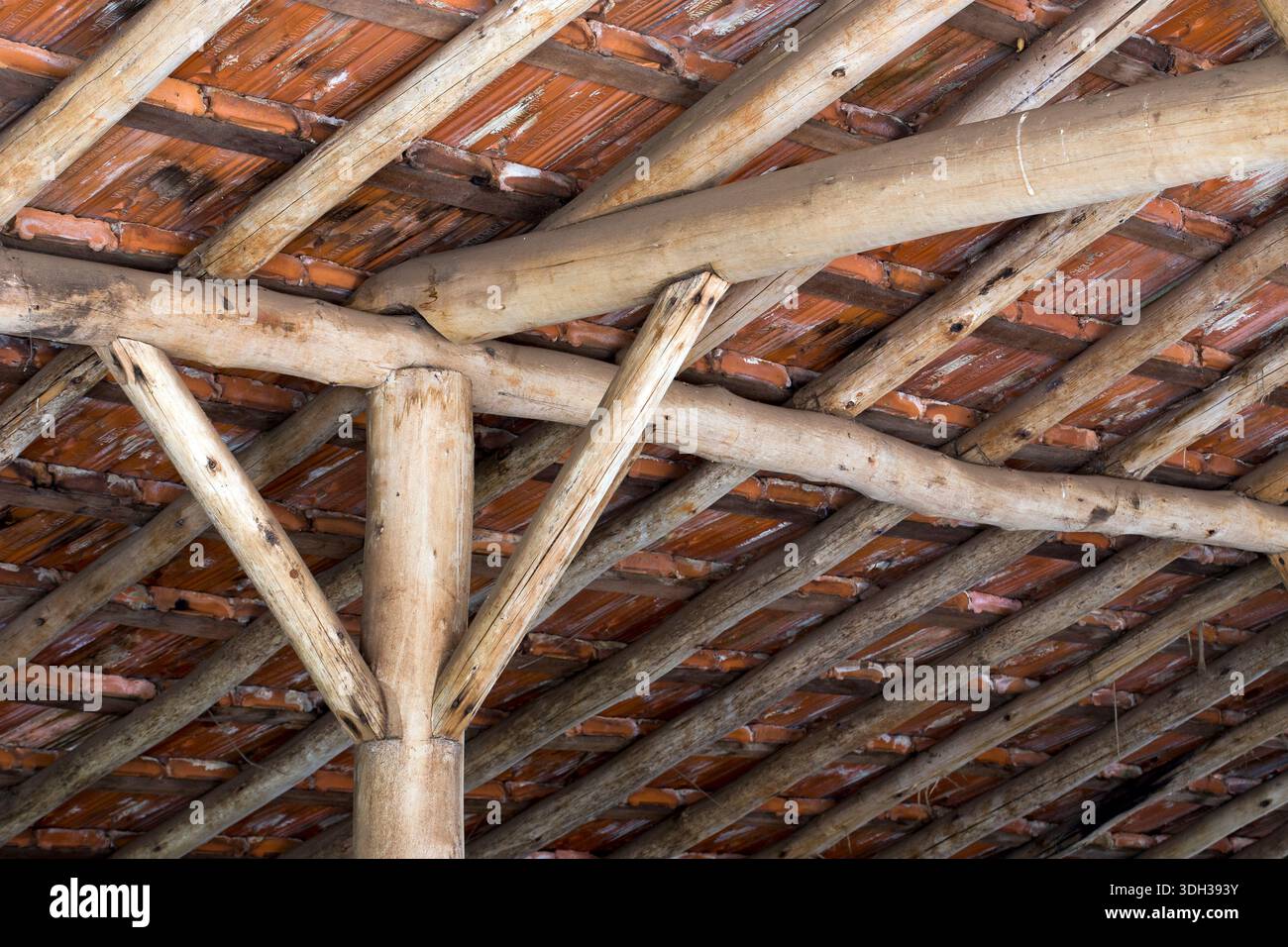 Old technique of roof construction with slats and wooden columns Stock ...