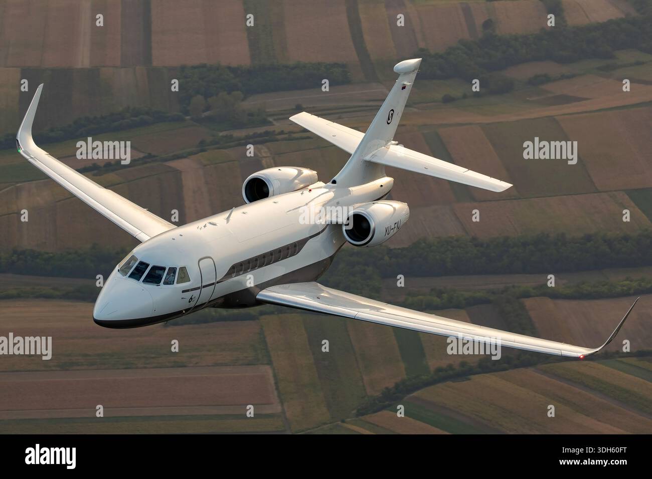 The Dassault Falcon 2000LX with registration YU-FVJ and Serial No. 386 ...