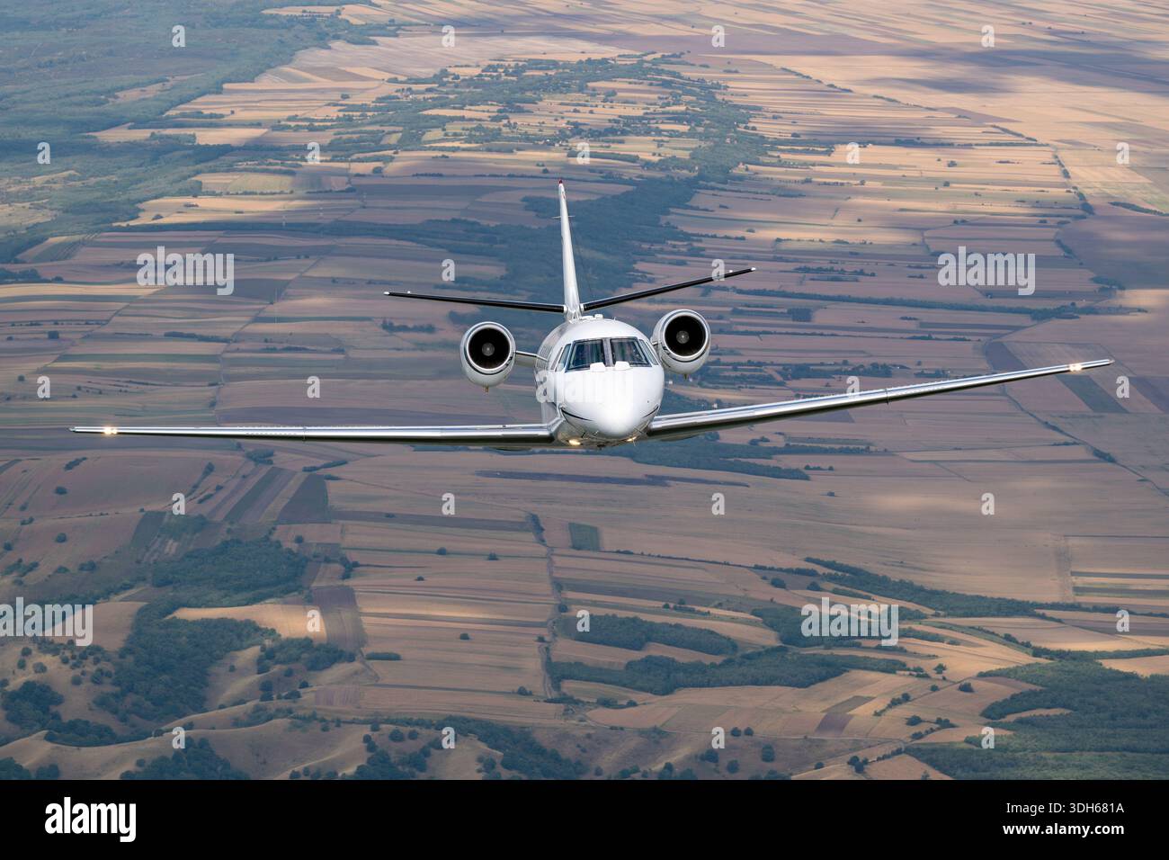 Air to air photograph of a Cessna 560XL Citation XLS business jet ...