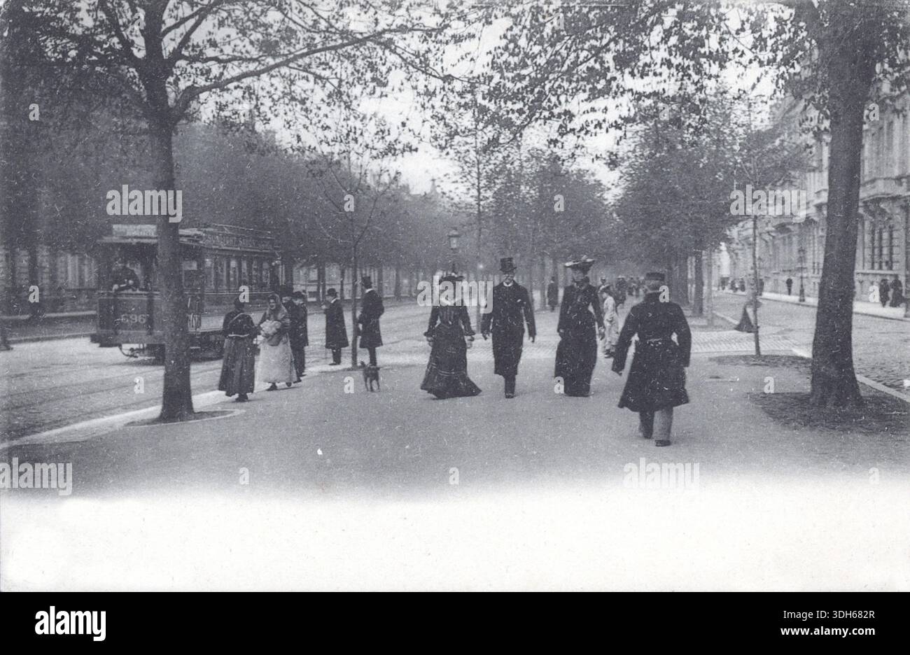 Historical scene unfolds hi-res stock photography and images - Alamy