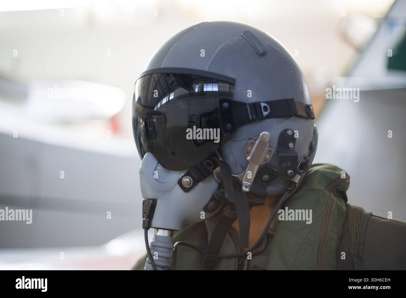 Jet fighter pilot helmet hi-res stock photography and images - Alamy