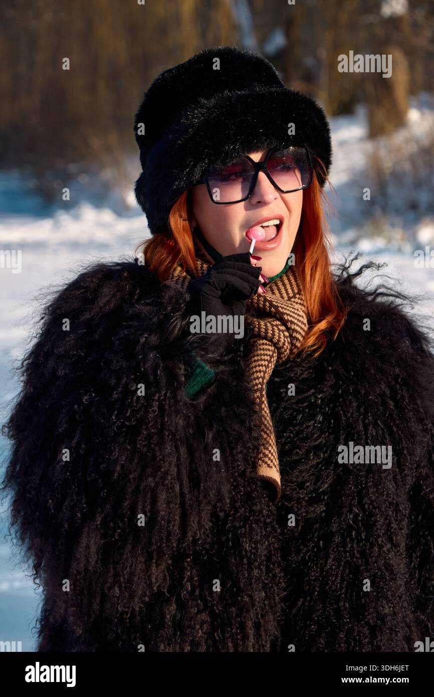 Eye catching coat hi-res stock photography and images - Alamy