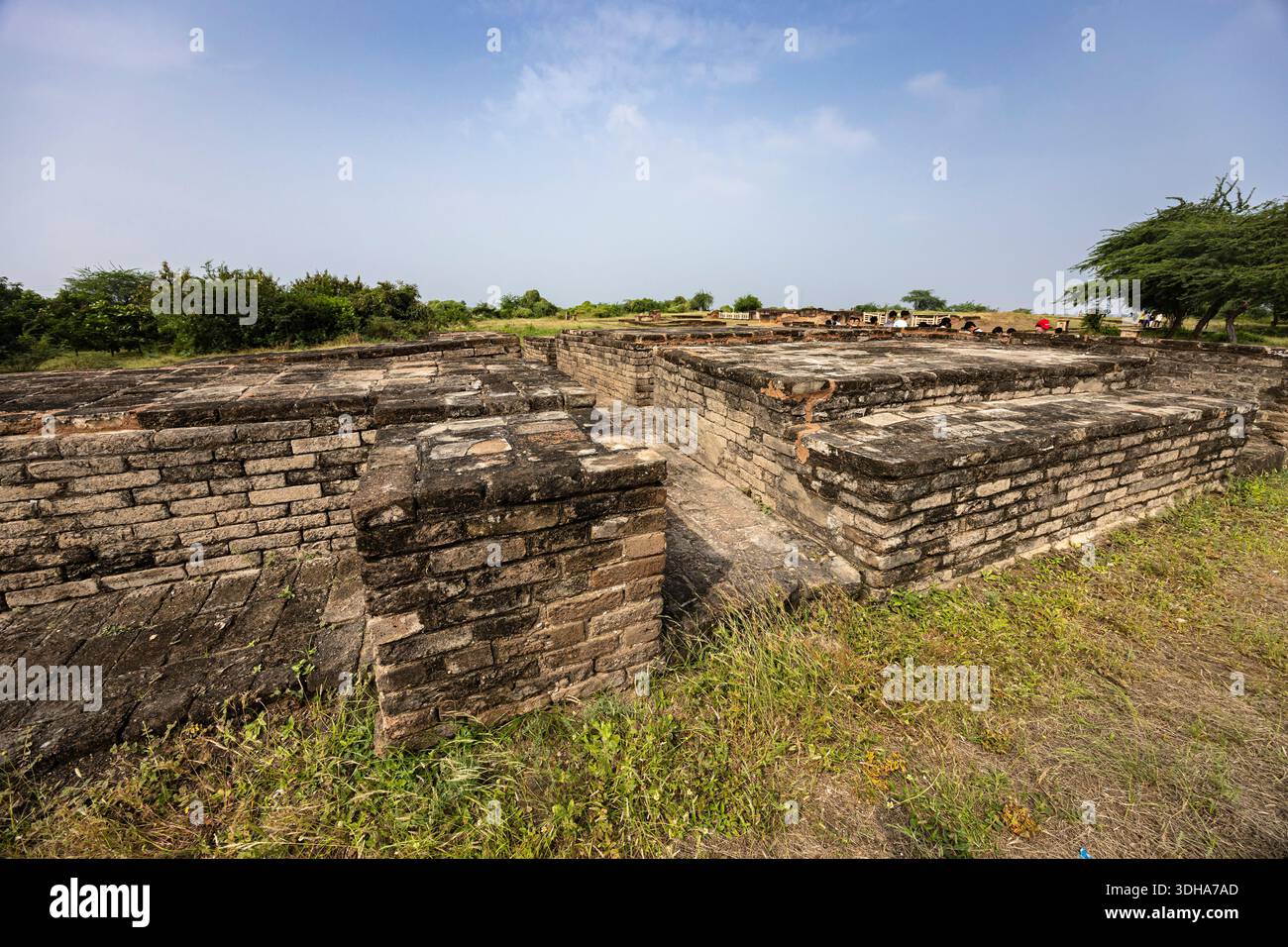The warehouse of lothal hi-res stock photography and images - Alamy