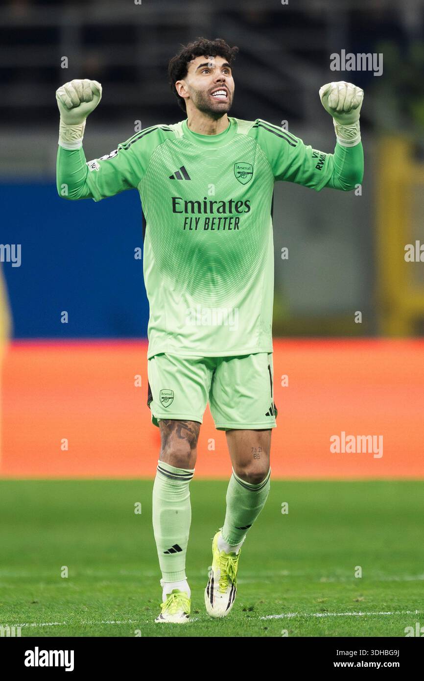 David Raya of Arsenal FC celebrates during the UEFA Champions League ...