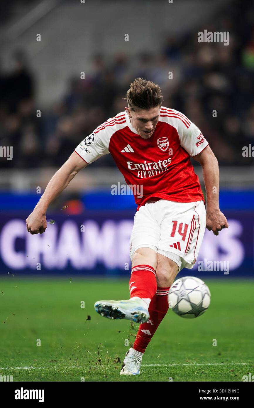 Viktor Gyokeres of Arsenal FC scores a goal during the UEFA Champions ...