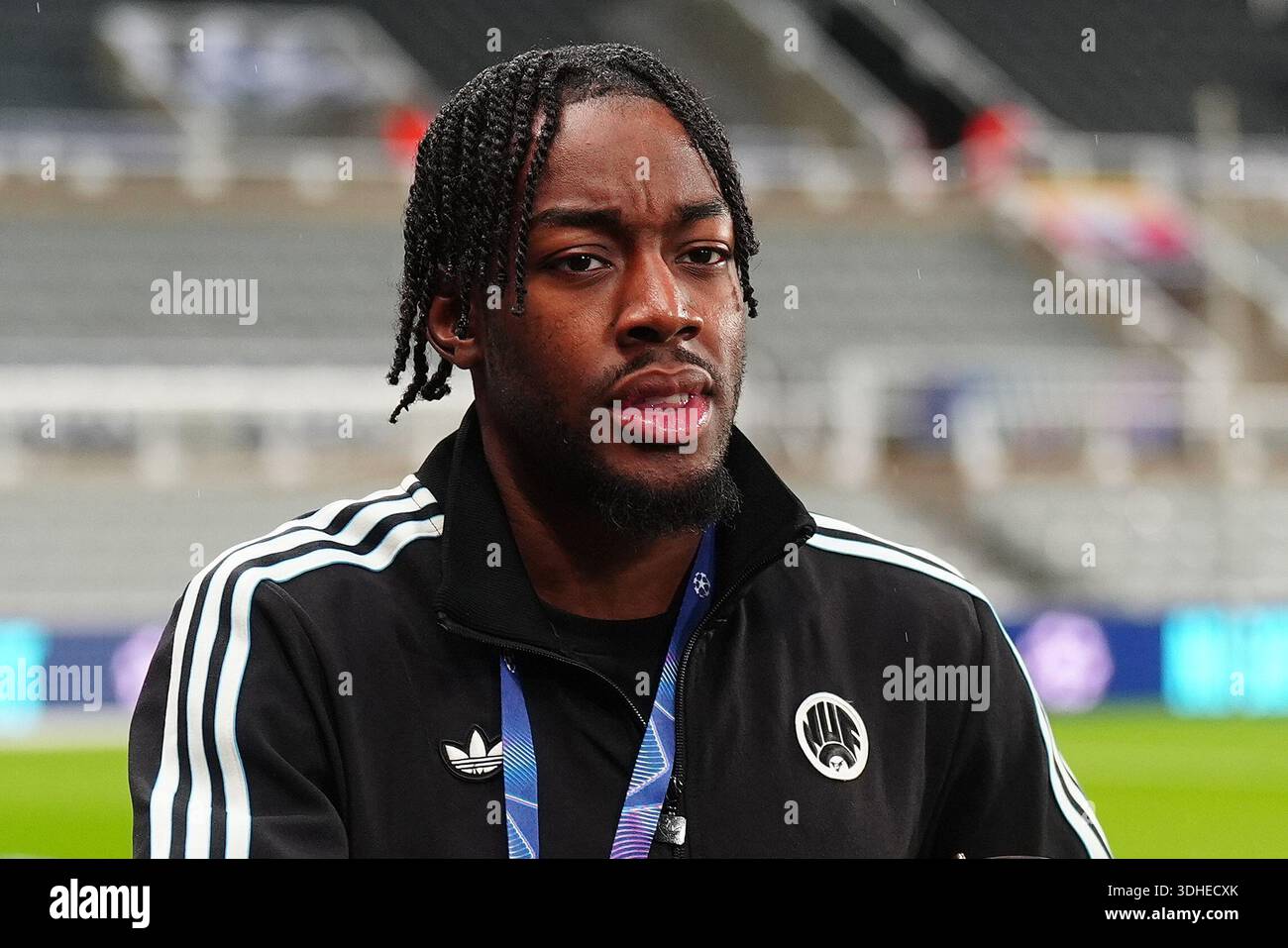 newcastle-united-s-anthony-elanga-arrives-ahead-of-the-uefa-champions