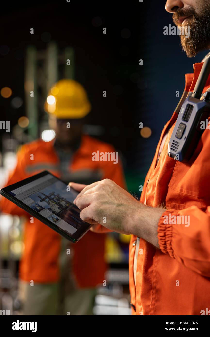 Crew panel monitoring device hi-res stock photography and images - Alamy