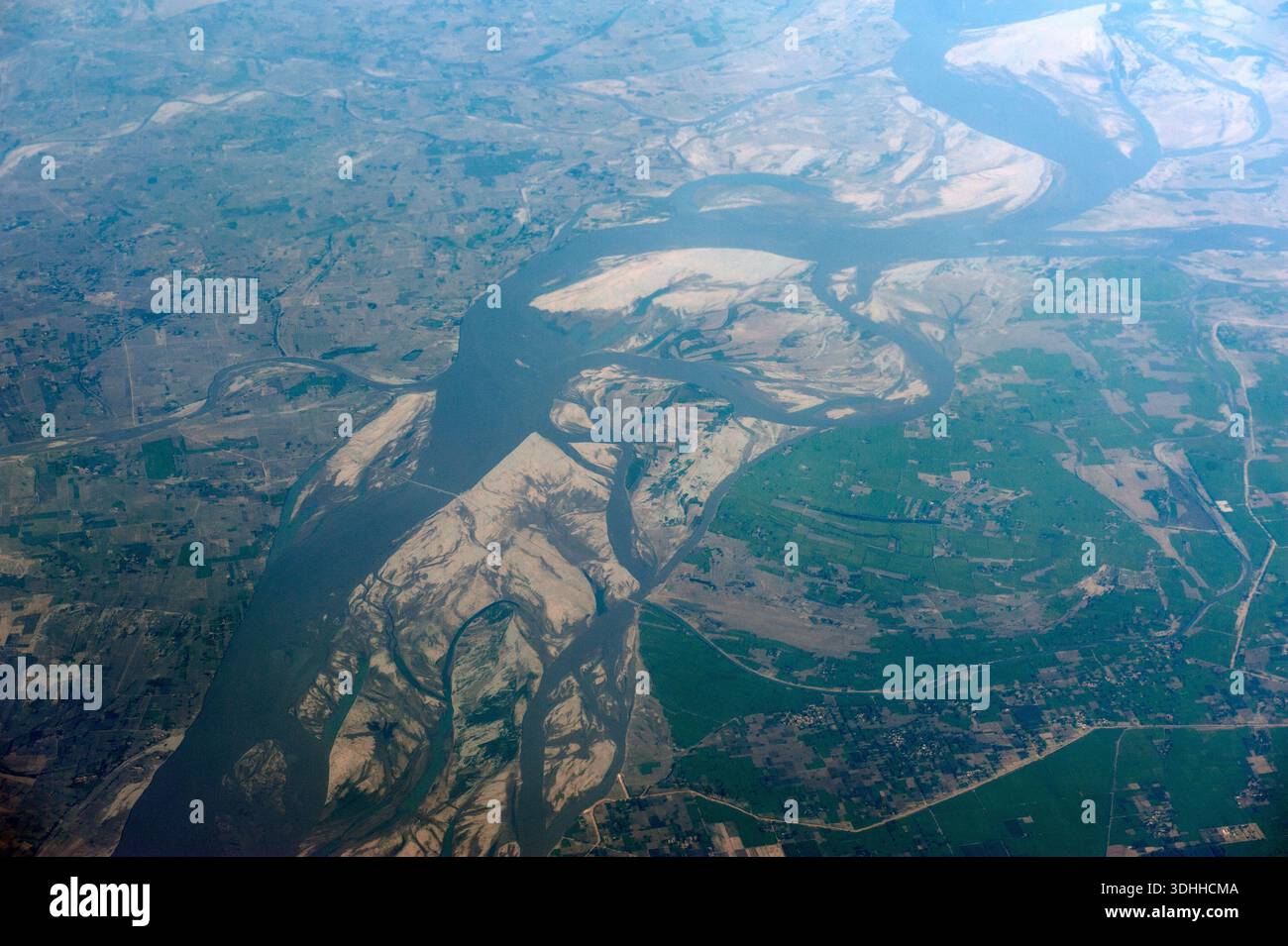 Pakistan Aerial image. Alluvial islands and fertile lands either side ...