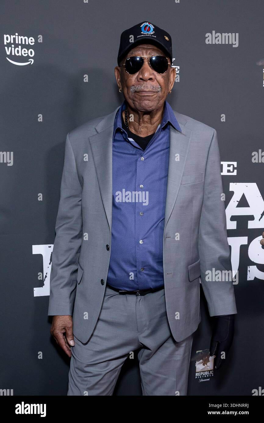 Los Angeles USA 22nd Jan 2026 Morgan Freeman Attends The Arrivals Los Angeles Usa 22nd Jan 2026 Morgan Freeman Attends The Arrivals Of Prime Videos The Gray House Exclusive Screening At Paramount Pictures Studios In Los Angeles Ca On January 22 2026 Photo By Corine Solbergsipa Usa Credit Sipa Usalamy Live News 3DHNRRJ