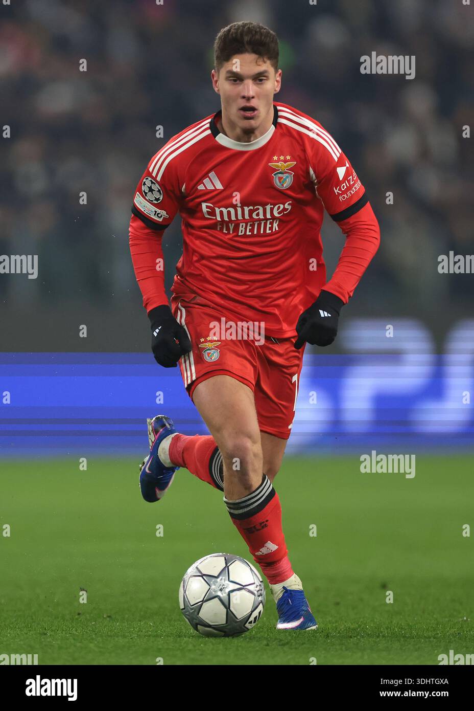 Turin Italy 21st January 2026 Georgiy Sudakov Of SL Benfica During Turin Italy 21st January 2026 Georgiy Sudakov Of Sl Benfica During The Juventus Vs Benfica Uefa Champions League Match At Allianz Stadium Turin Picture Credit Should Read Jonathan Moscrop Sportimage 3DHTGXA