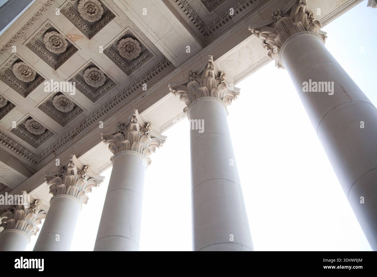 Gilded corinthian capitals hi-res stock photography and images - Alamy