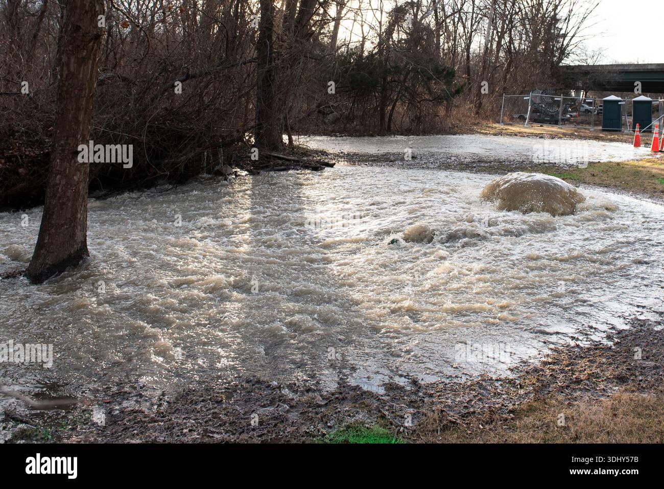 Raw sewage flows into the Potomac River after a massive sewage pipe ...