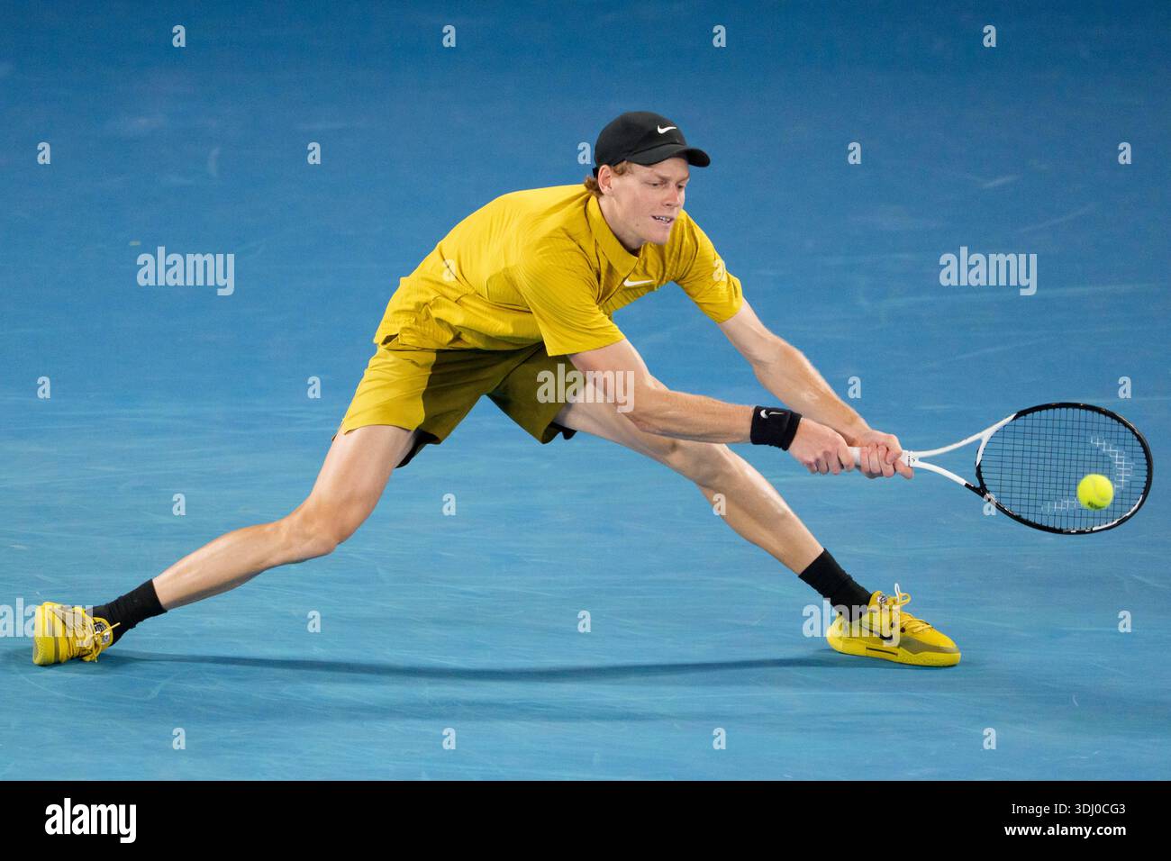 Melbourne, Australia. 24th Jan, 2026. 2nd seed JANNIK SINNER of Italy in action against ELIOT SPIZZIRRI of the USA on Rod Laver Arena in a Men's Singles 3rd round match on day 7 of the 2026 Australian Open in Melbourne, Australia. SINNER won 46 63 64 64. Sydney Low/Cal Sport Media/Alamy Live News Stock Photo