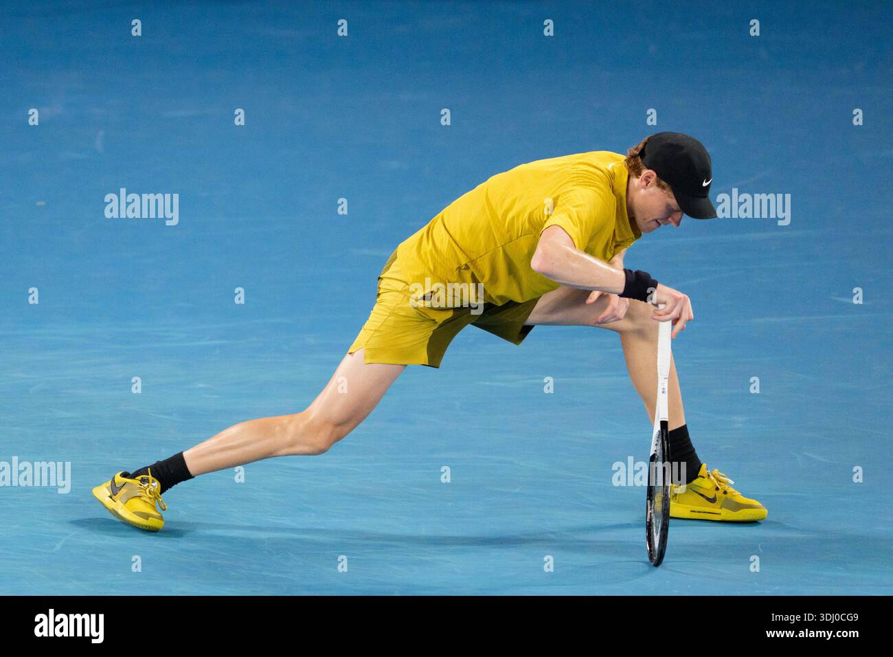 Melbourne, Australia. 24th Jan, 2026. 2nd seed JANNIK SINNER of Italy in action against ELIOT SPIZZIRRI of the USA on Rod Laver Arena in a Men's Singles 3rd round match on day 7 of the 2026 Australian Open in Melbourne, Australia. SINNER won 46 63 64 64. Sydney Low/Cal Sport Media/Alamy Live News Stock Photo