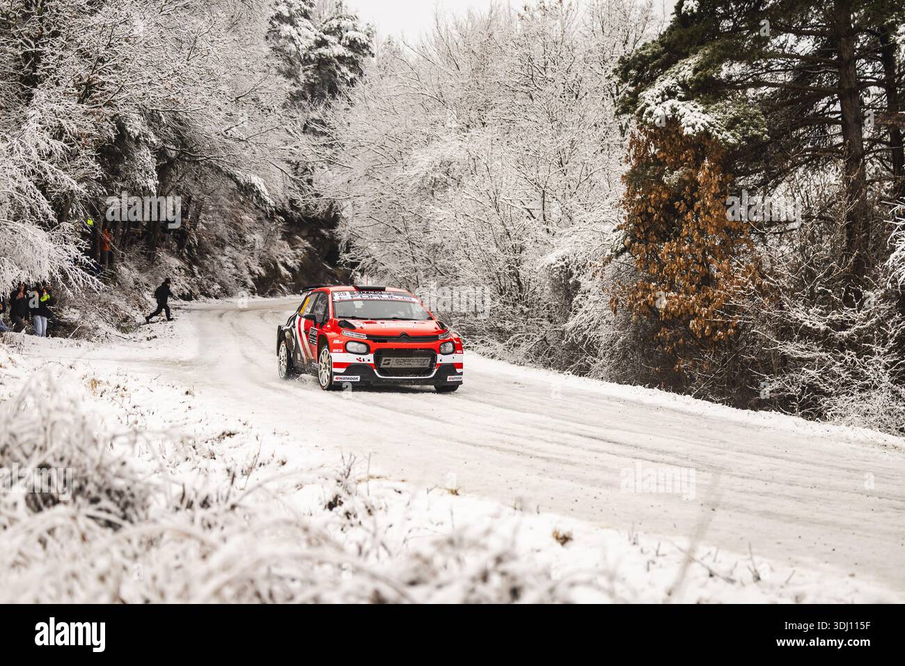 Pablo Roche 29 SARRAZIN Pablo, ROCHE Yannick, Citroen C3 Rally2, action during the ...
