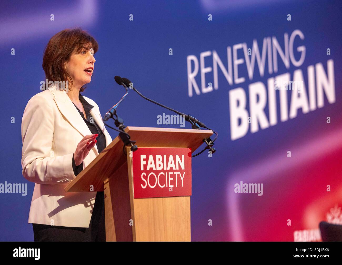 London, UK. 24th Jan, 2026. Lucy Powell, Deputy Leader of the Labour ...
