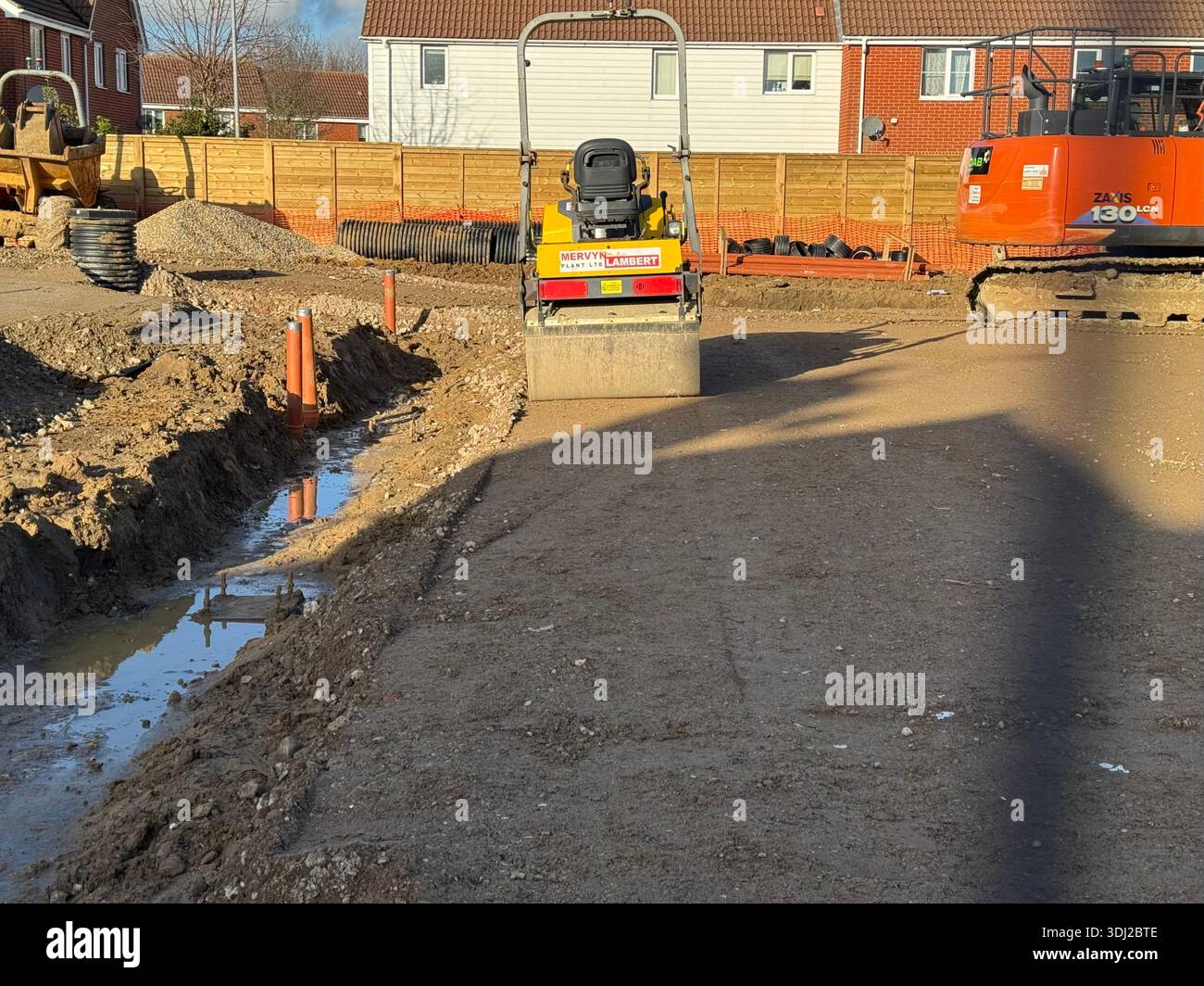 Kesgrave, Suffolk - 24 January 2026 : Quiet on a construction site on a Saturday afternoon. Elliston Steady Hawes building a Co oP supermarket. - Smartphone Captured Stock Image