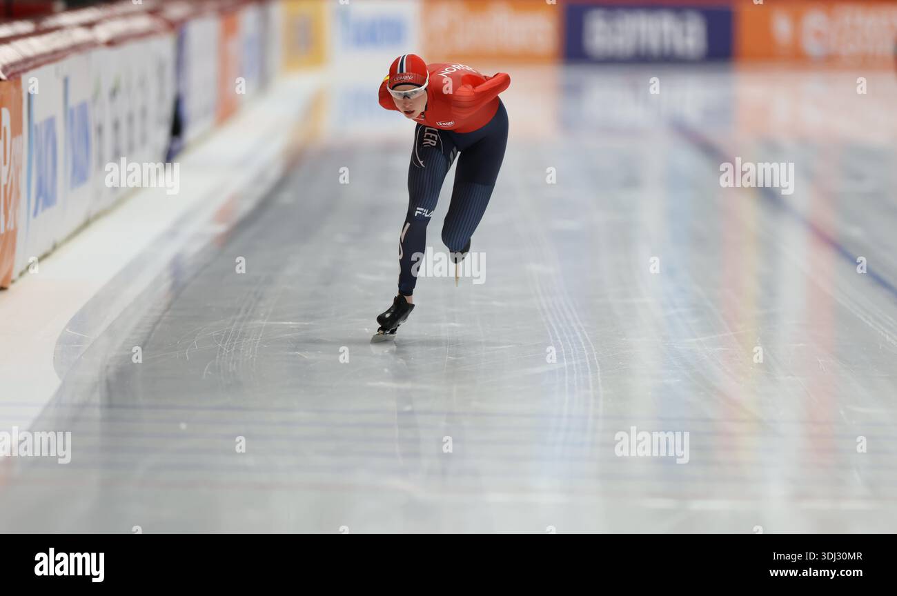 Ragne WIKLUND Of Norway Competes During The Women s 3000m At The ISU Ragne WIKLUND Of Norway Competes During The Women s 3000m At The ISU
