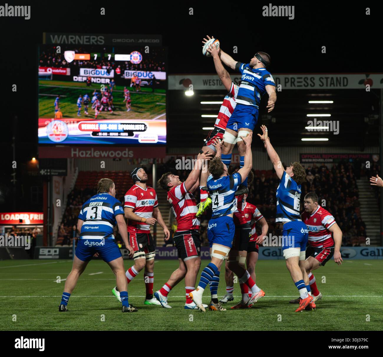 Gloucester Beat Bath 23-5 to Stay Top of the Prem Despite Yellow Cards Gloucester Beat Bath 23-5 to Stay Top of the Prem Despite Yellow Cards