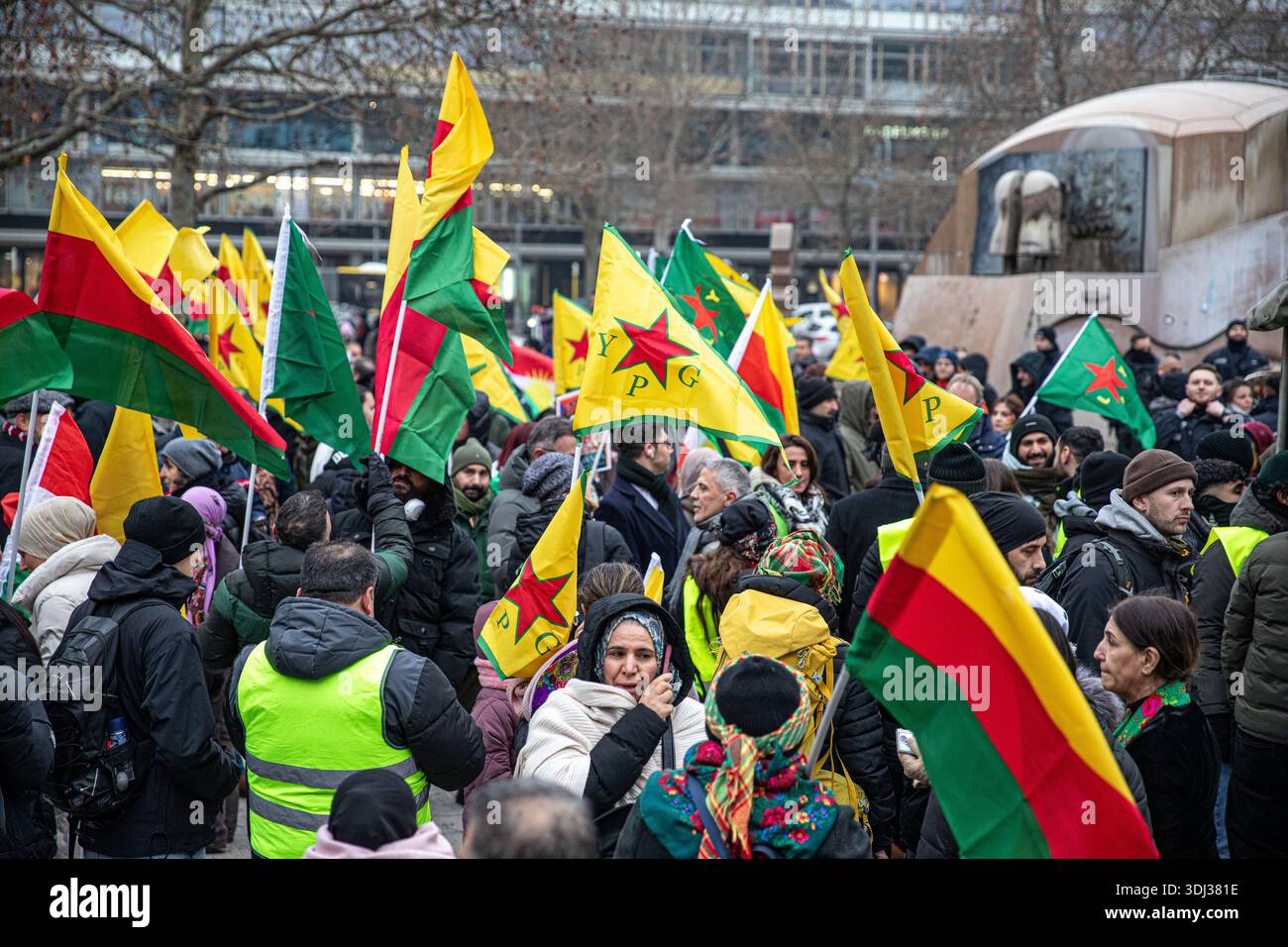 Global kurdish movement hi-res stock photography and images - Alamy