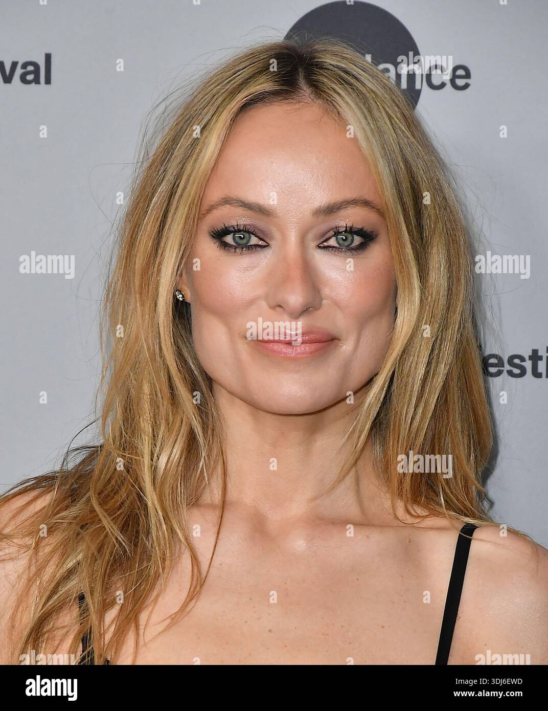 olivia-wilde-attends-the-invite-premiere-during-the-2026-sundance