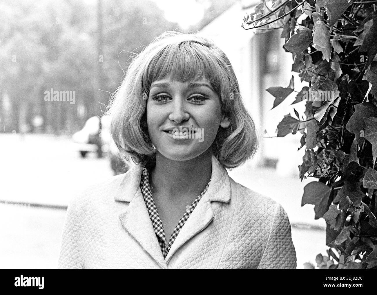 Cecilia Stam. Swedish singer active in France during the sixties ...
