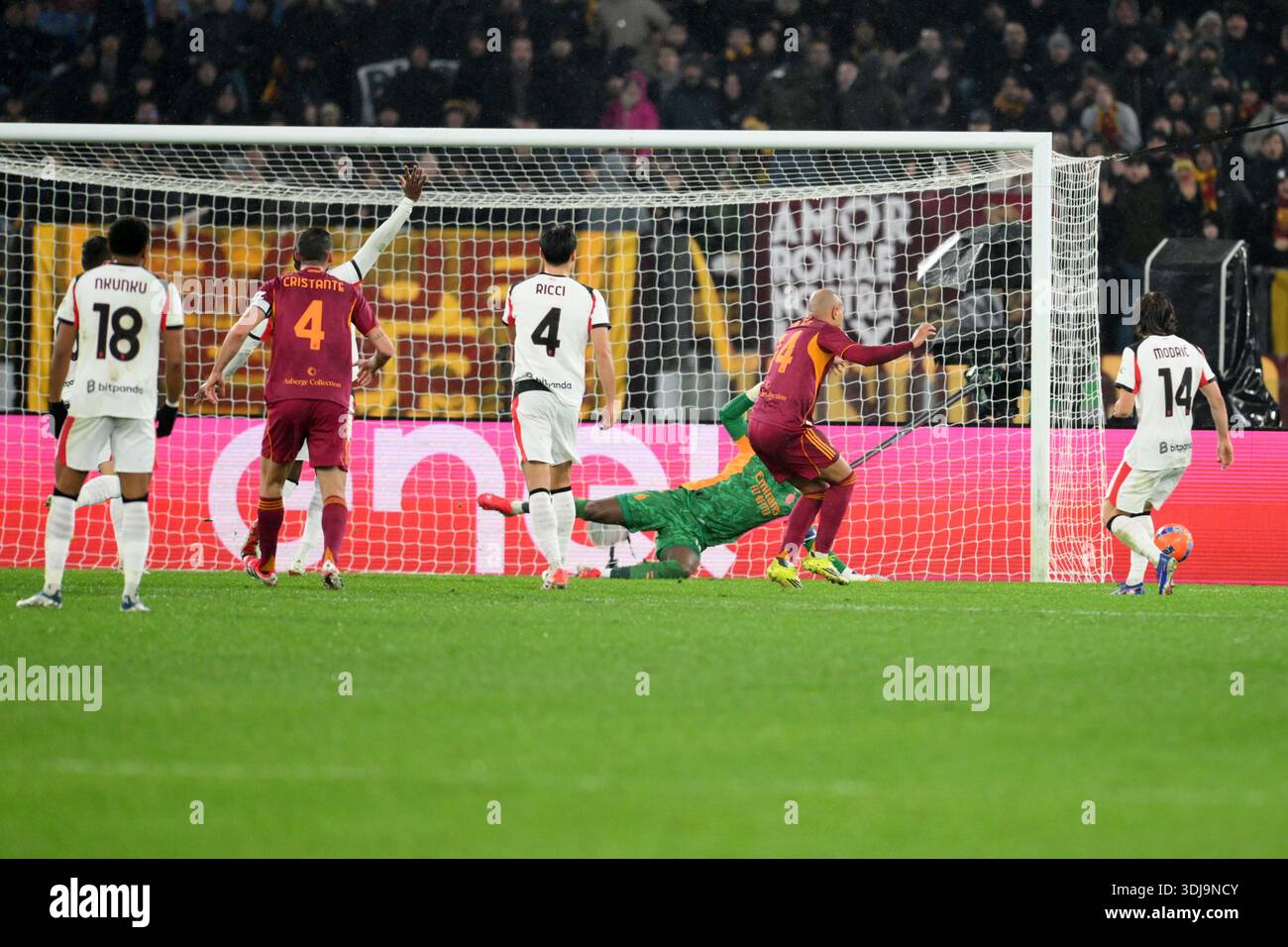 Donyell malen of as roma hi-res stock photography and images - Alamy