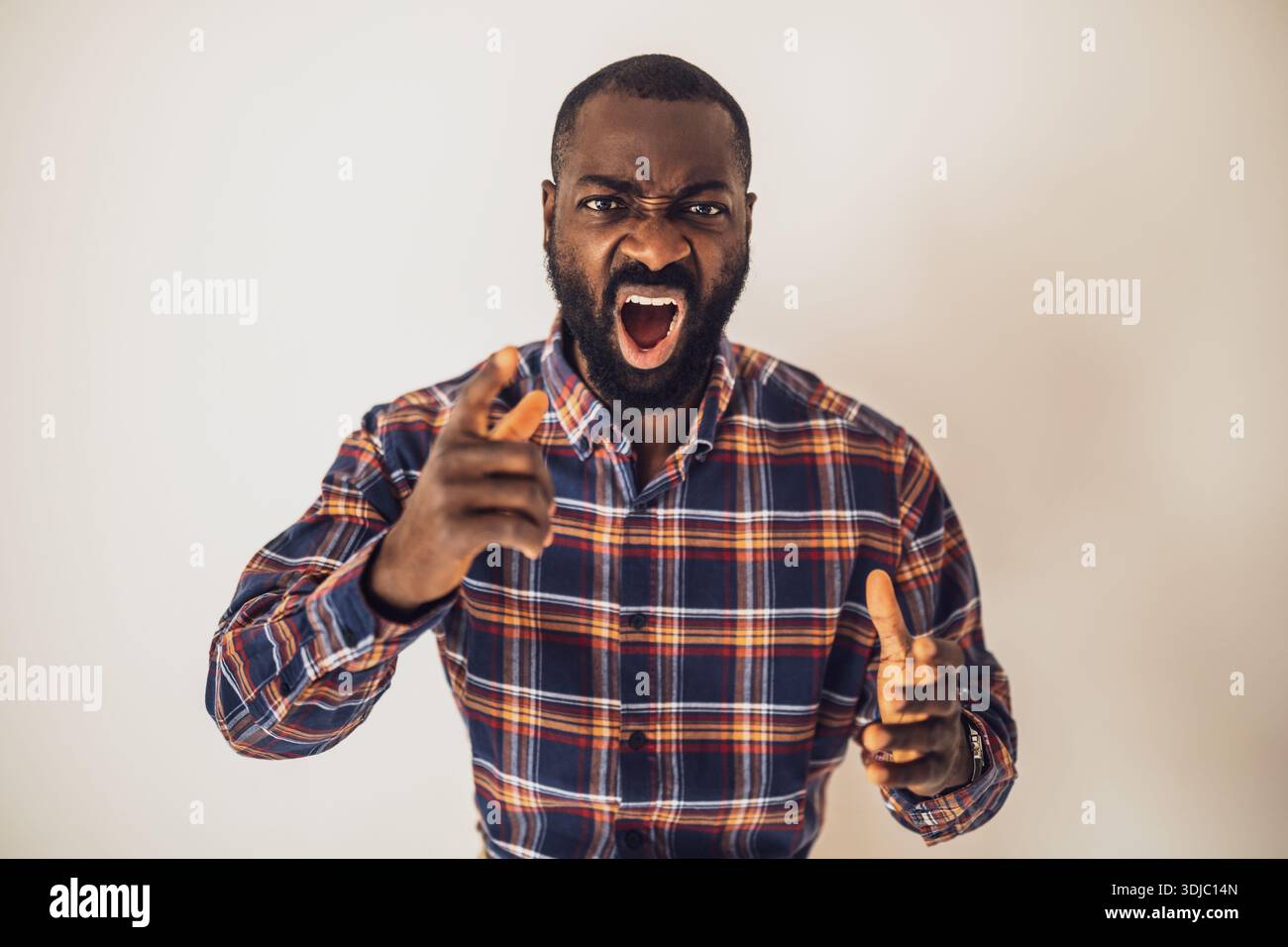 Shocked black man hi-res stock photography and images - Alamy