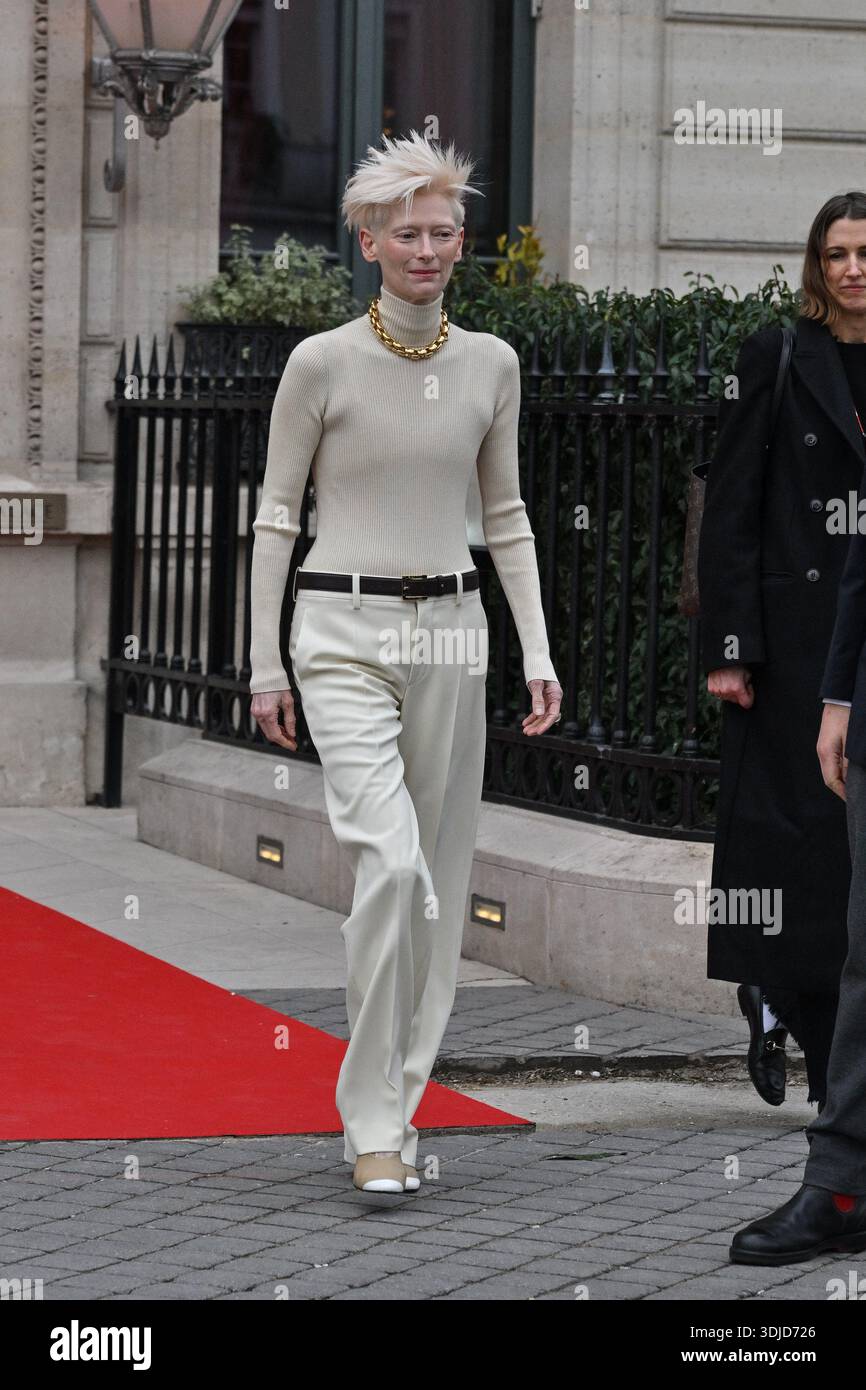 Is Tilda Swinton *Really* That Tall? Unpacking Her Height