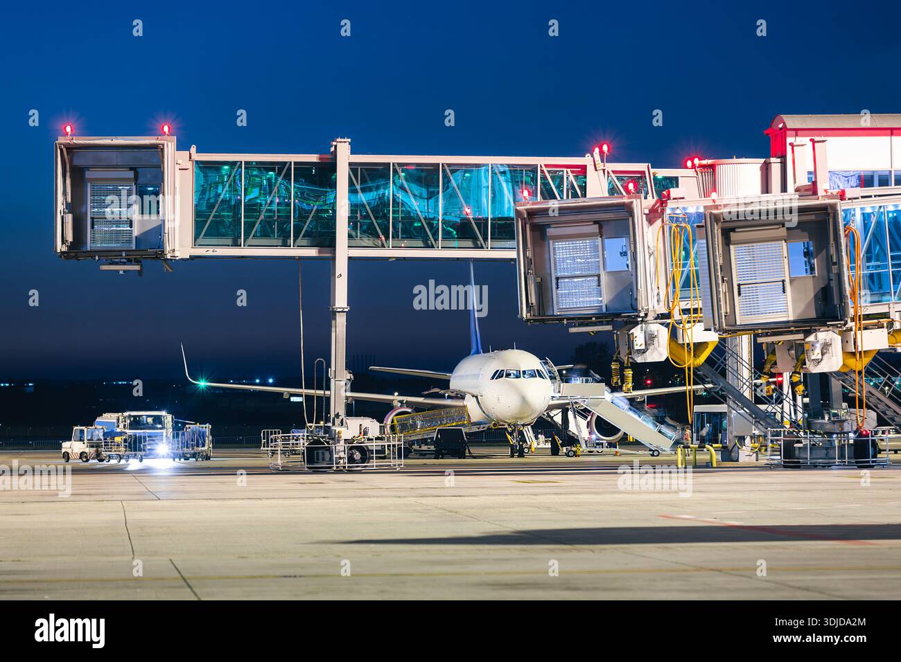 Multiple bridges hi-res stock photography and images - Alamy
