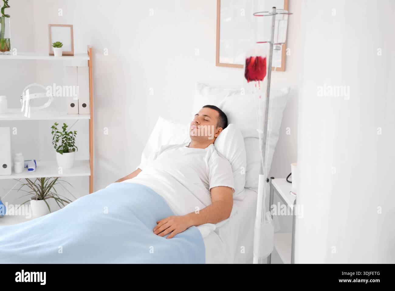 Transfusing blood into hi-res stock photography and images - Alamy