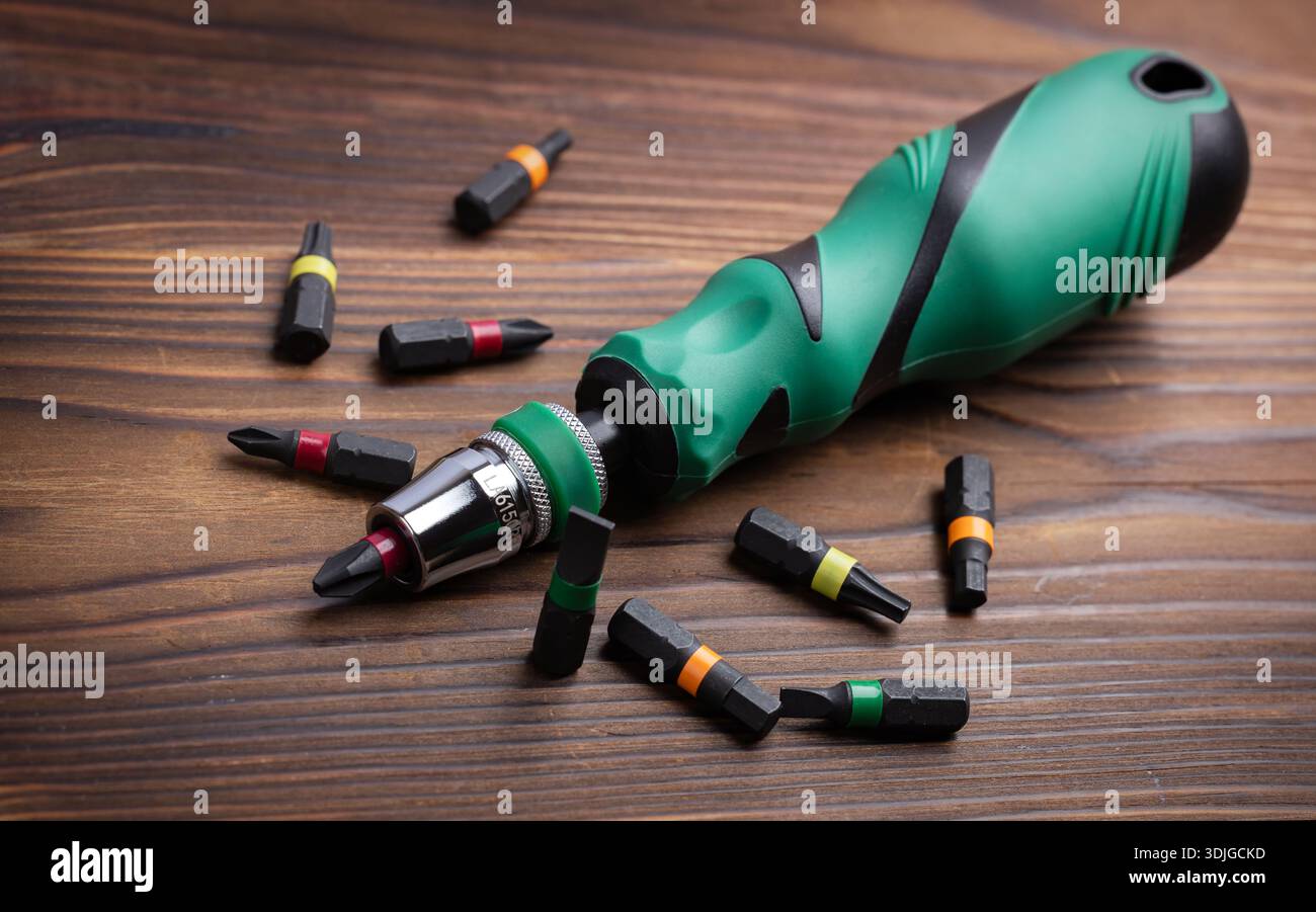 Precise Screwdriver Tip Screwdriver tips different shapes and sizes. Manual screwdriver and set ...