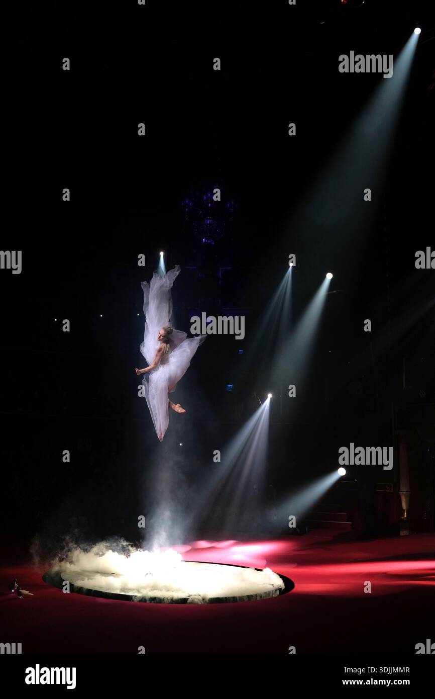 Acrobat Performs An acrobat performs at the Stephane Rolland Spring/Summer 2026 Haute ...