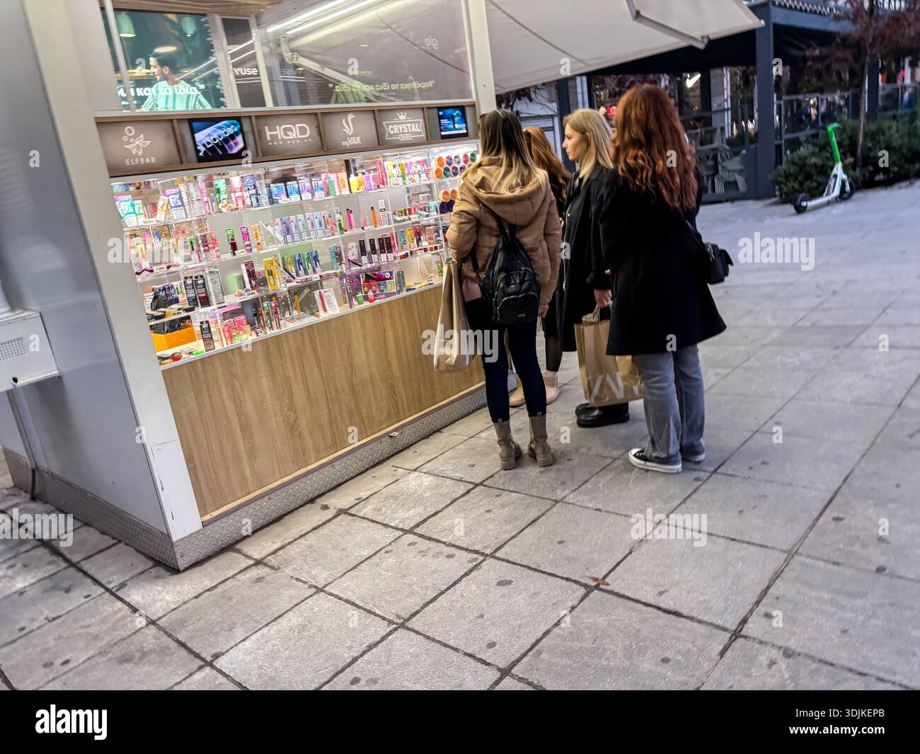 elfbar elfa kaufen E-Cigarette Kiosk