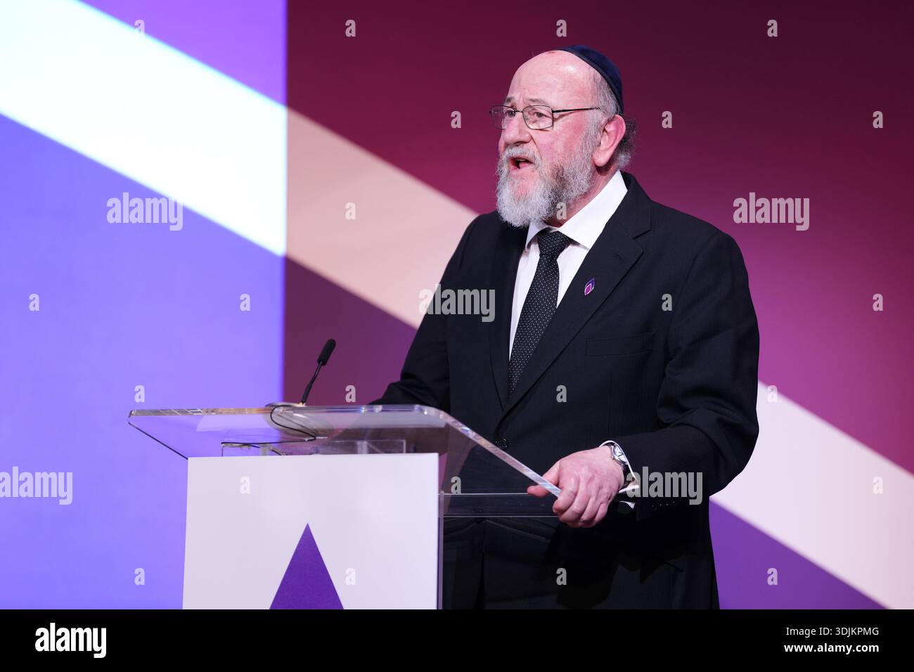 Chief Rabbi Sir Ephraim Mirvis at the Holocaust Memorial Day Trust ...