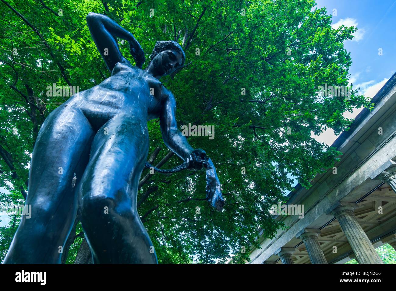 Goddess of the hunt hi-res stock photography and images - Alamy