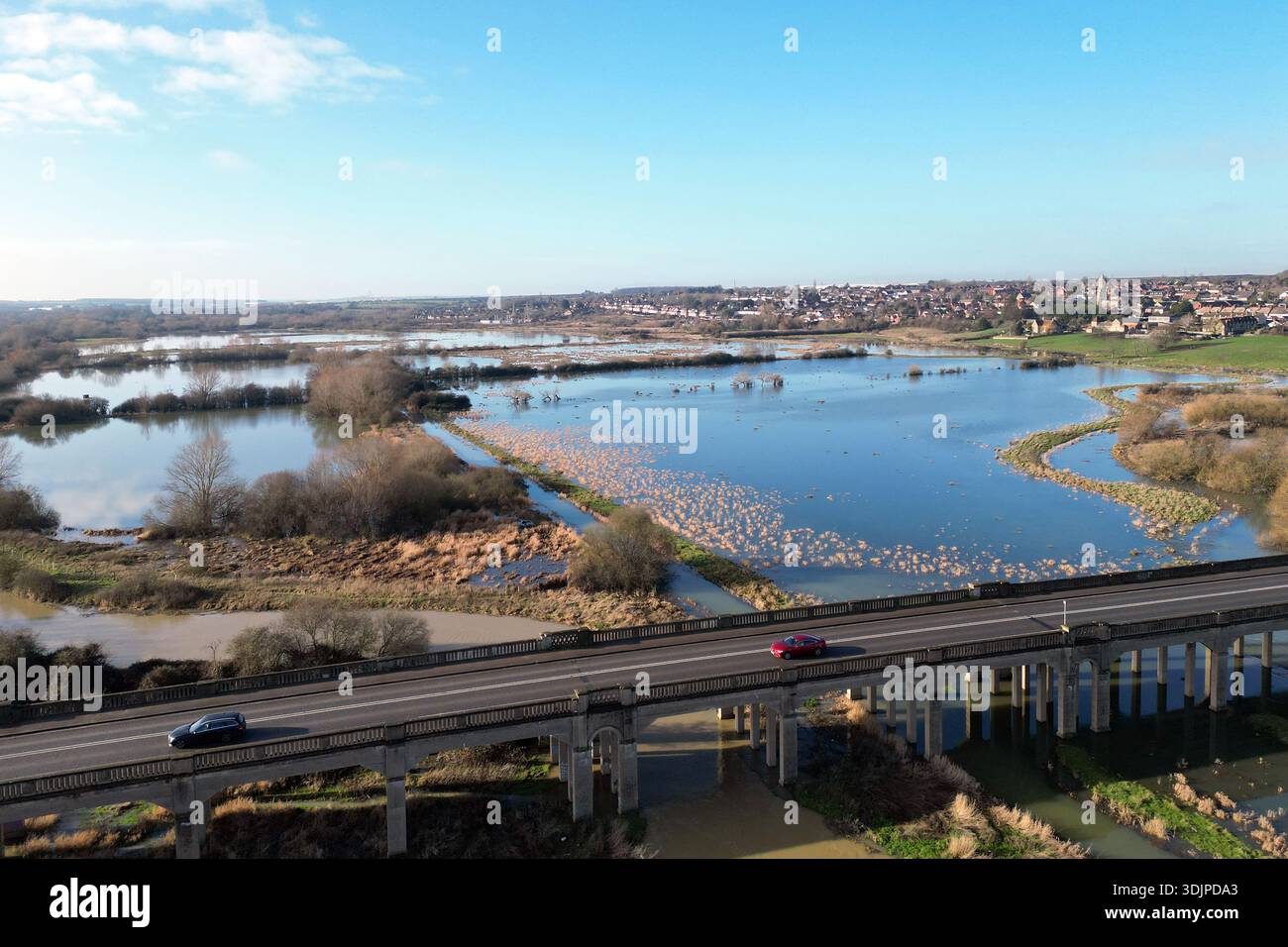 Flooding around Irthlingborough in Northamptonshire. Hundreds of flood ...