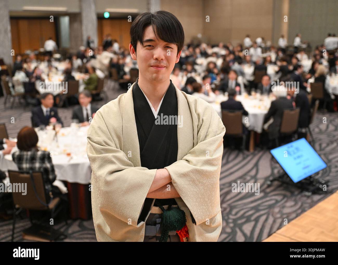 Ryuo Sota Fujii poses for photos during the Ryuo Title Conferral ...