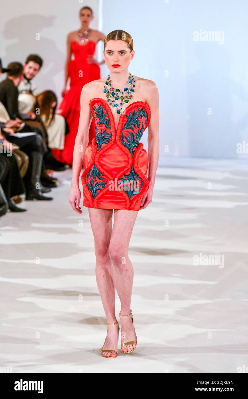 A model walks the runway during the Inclover Haute Couture Week Spring ...