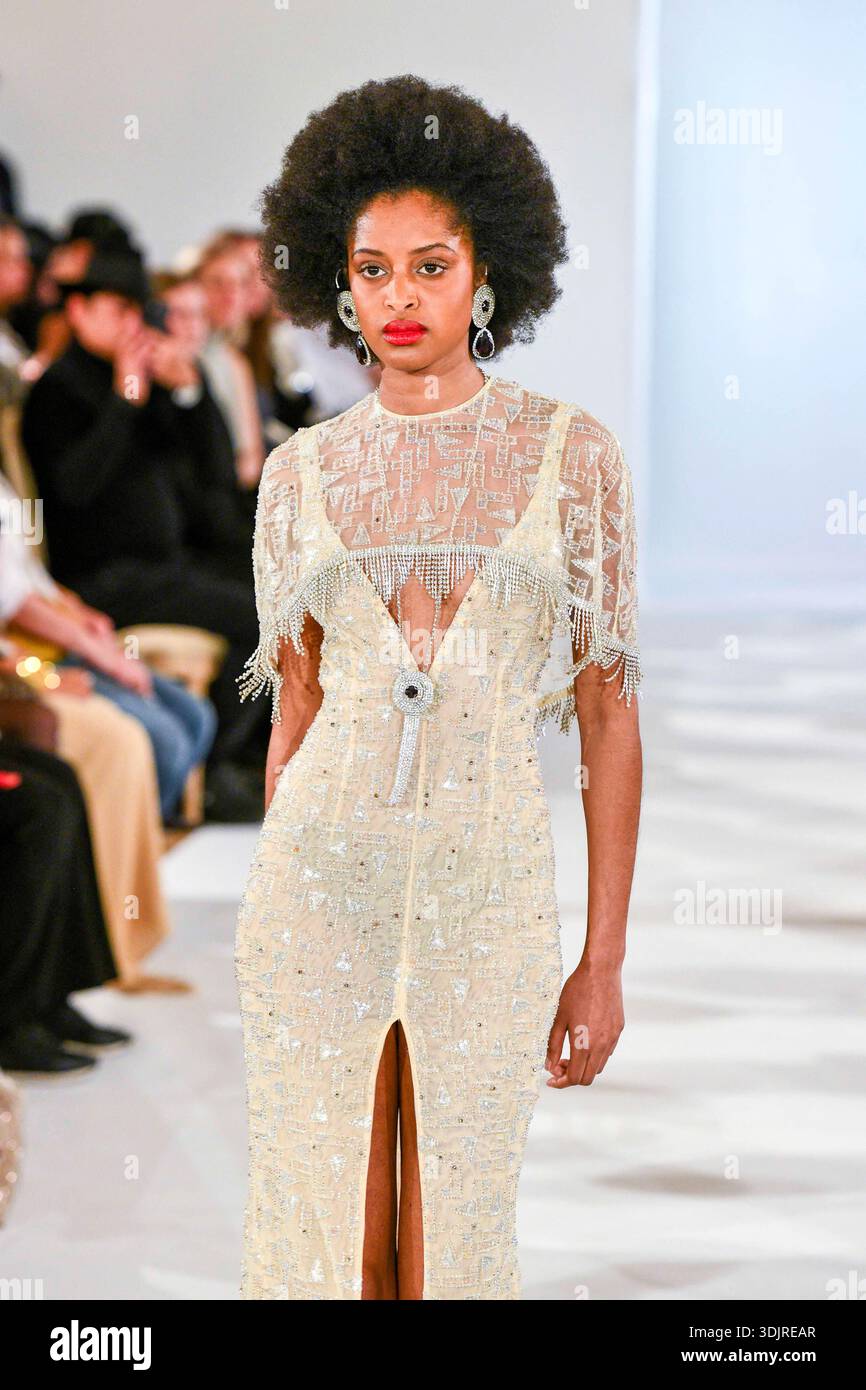 A model walks the runway during the Inclover Haute Couture Week Spring ...