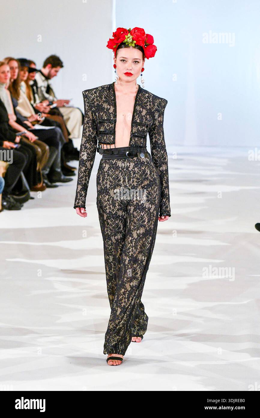 A model walks the runway during the Inclover Haute Couture Week Spring ...