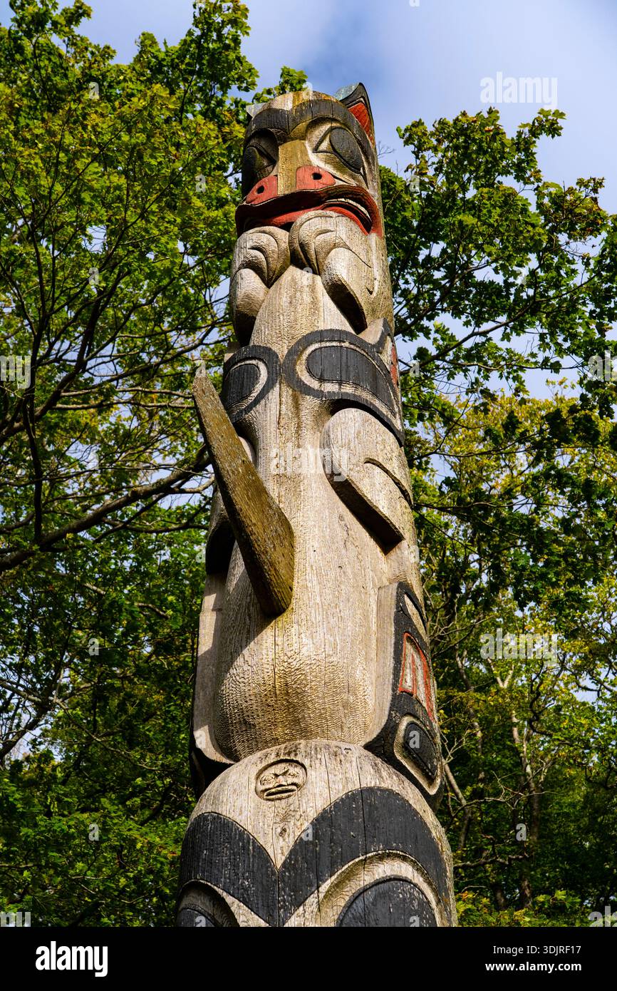 Pacific Northwest Totem, Nordnes, Bergen, Norway - carved by Duane Casco, presented by Seattle to Bergen on its 900th anniversary, 1970. Stock Photo