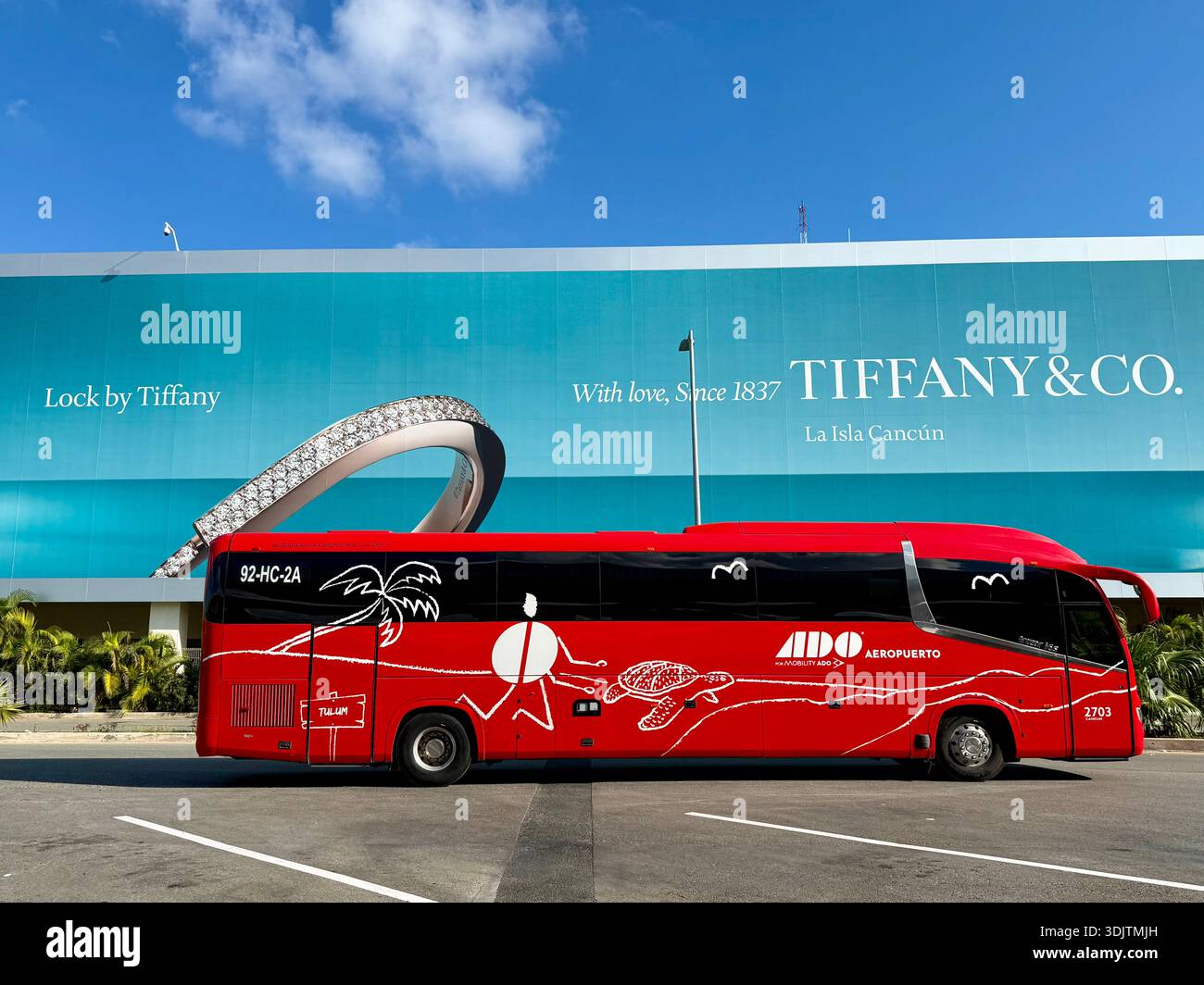 ADO bus Cancun Mexico Stock Photo - Alamy
